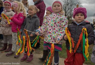 Alle Mekircher Kindergrten waren mit dabei.